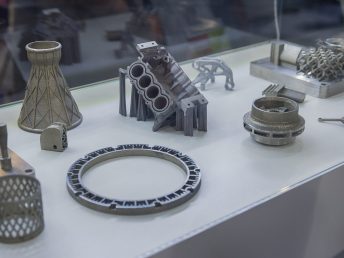 Προηγμένες δυνατότητες δημιουργίας πρωτοτύπων στο Inorigin Studio Επιδεικνύοντας τις προηγμένες δυνατότητες δημιουργίας πρωτοτύπων της Inorigin, αυτή η εικόνα υπογραμμίζει την τεχνολογία αιχμής μας για τη μετατροπή των καινοτόμων ιδεών σε προϊόντα έτοιμα για την αγορά μέσω ακριβούς μηχανικής και σχεδίασης.